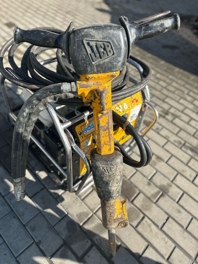 Agregat młot do kucia JCB BEAVER