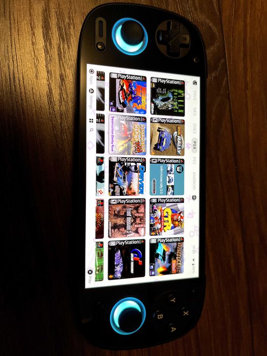 -= Retroid Pocket 5 =- stan idealny