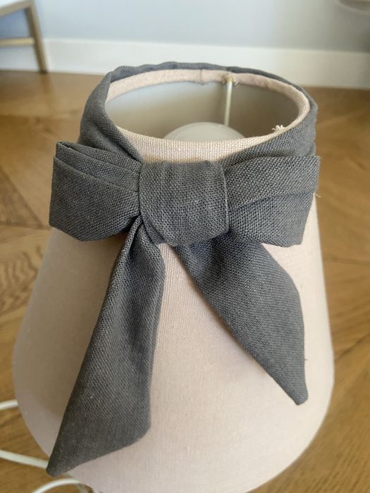 Lampka nocna stołowa