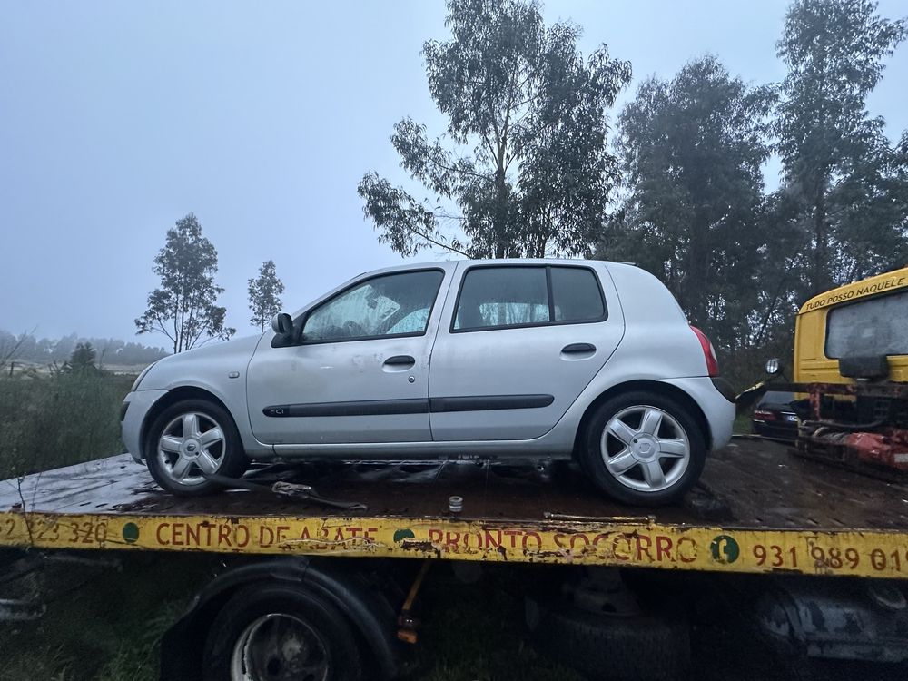 Renault Clio 1.5 Dci ano 2003 para peças