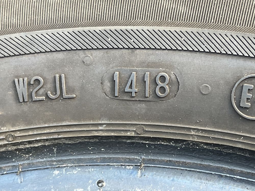 Резина Barum 195/50 R15 зима пара