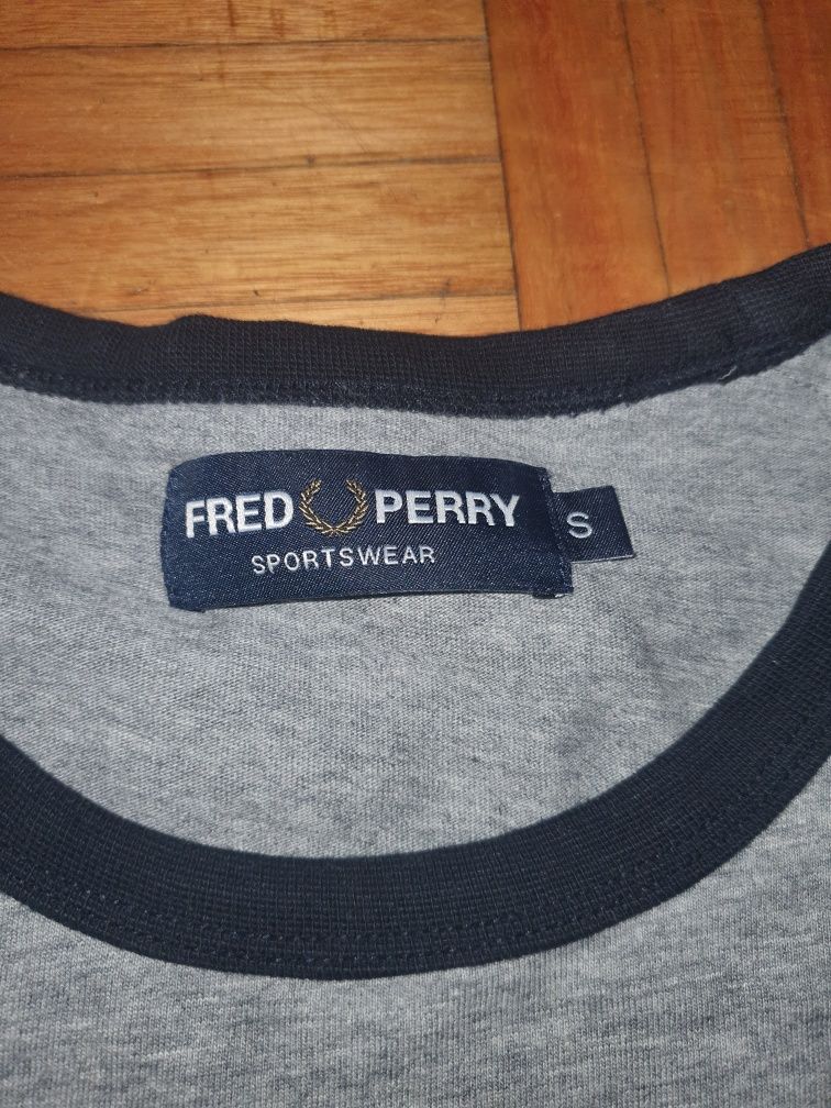 Longsleeve Tapped Logo Fred Perry