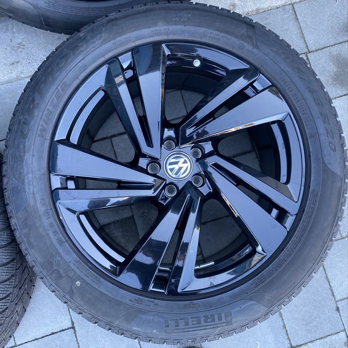 Alufelgi z oponami 285/45 R20 VW Touareg III R-Line 760 Felgi Opony