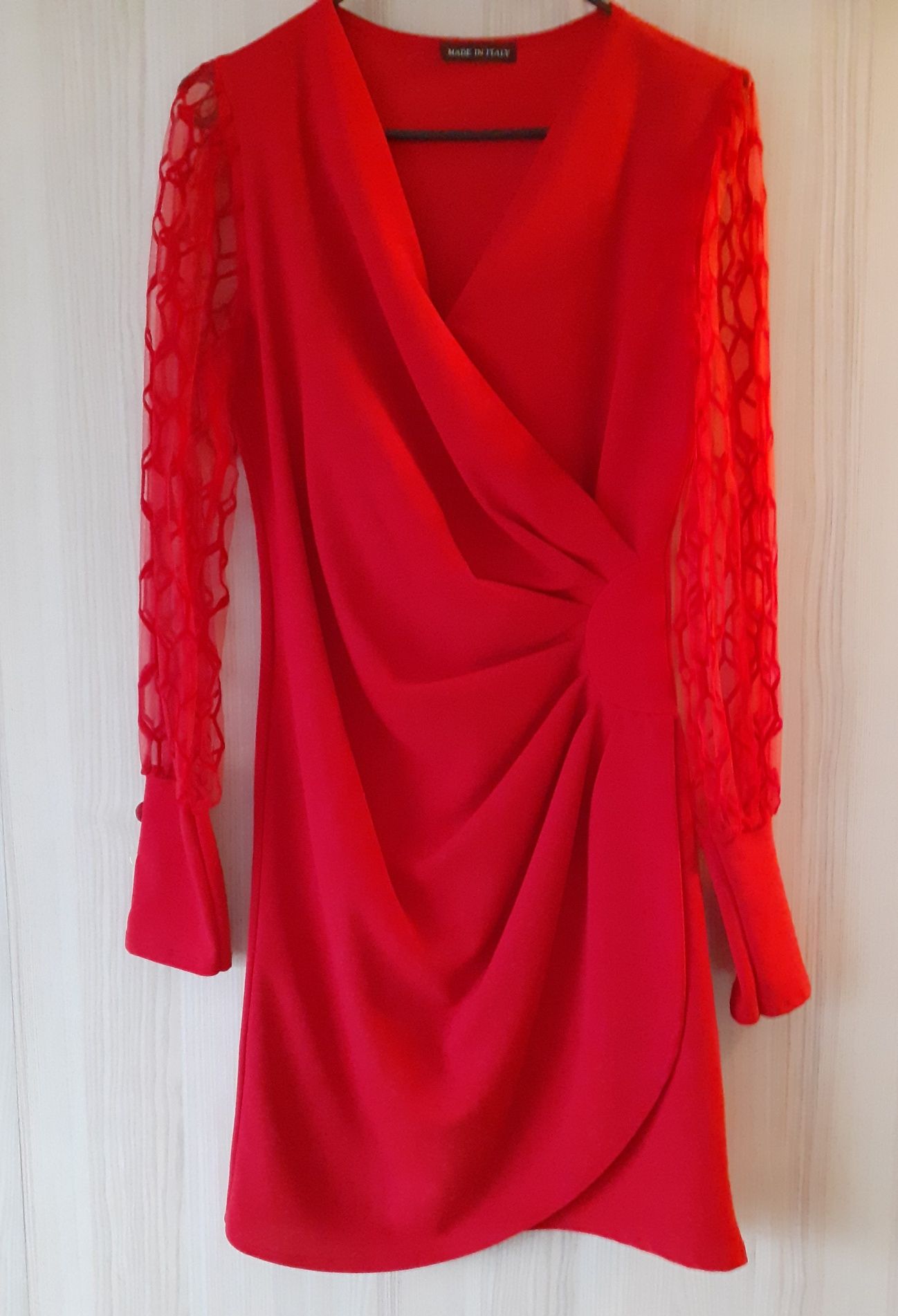 Sukienka czerwona r 38