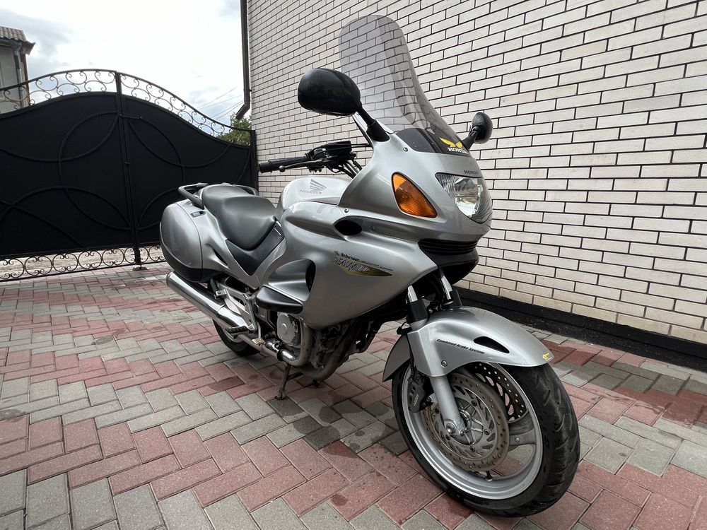 Honda NT 650 V Deauville