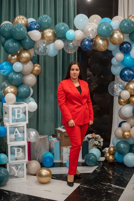 Червоний костюм  2-ка