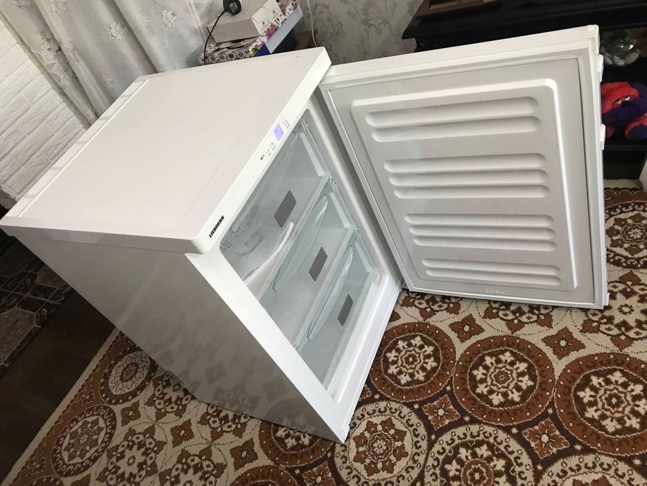 Морозильна камера Liebherr GP 1213