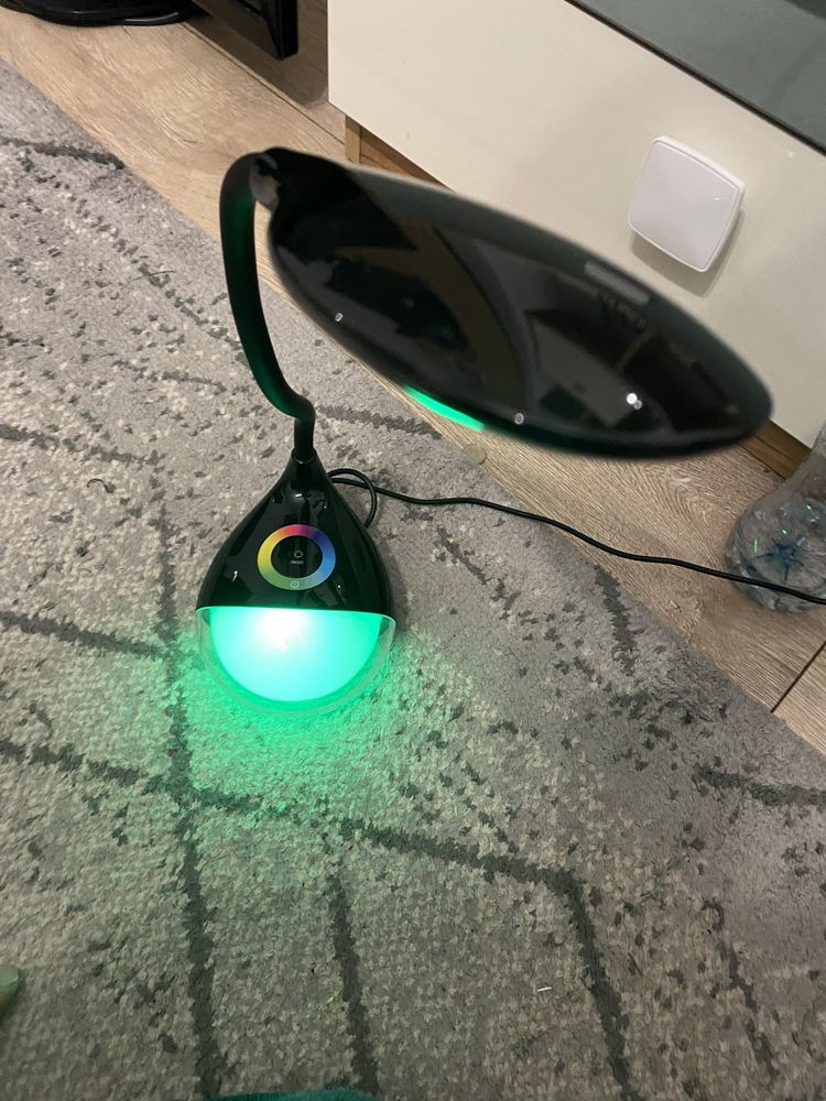 Lampka biurkowa led