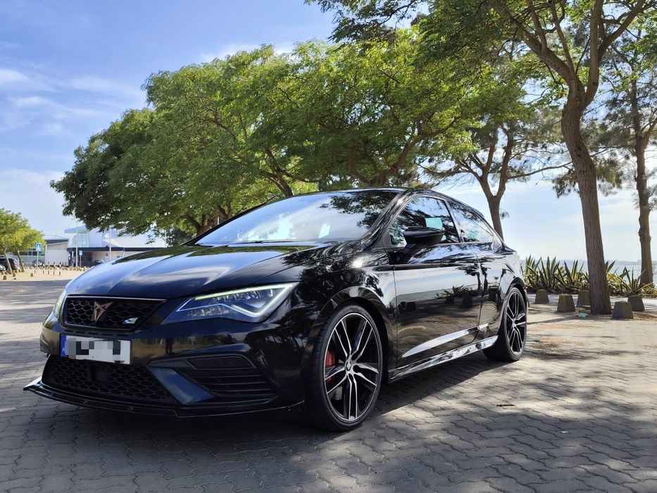 cupra versão 300 performance 2.0 TFSI cx DSG 418cv Seat Leon 100% bom