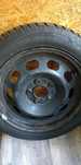 Sprzedam opony z felgami 195/55 R16 + kołpaki do BMW 1