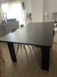 Mesa de jantar preta