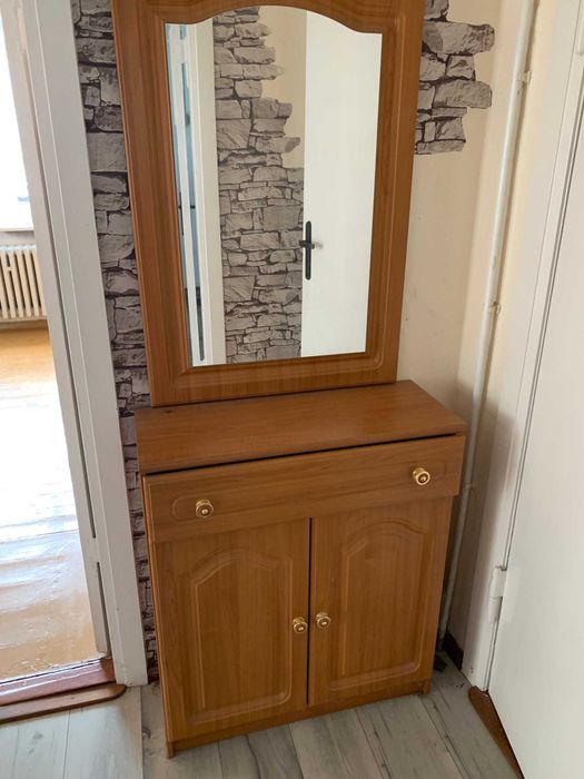 Zestaw szafek + lustro + wieszak ścienny