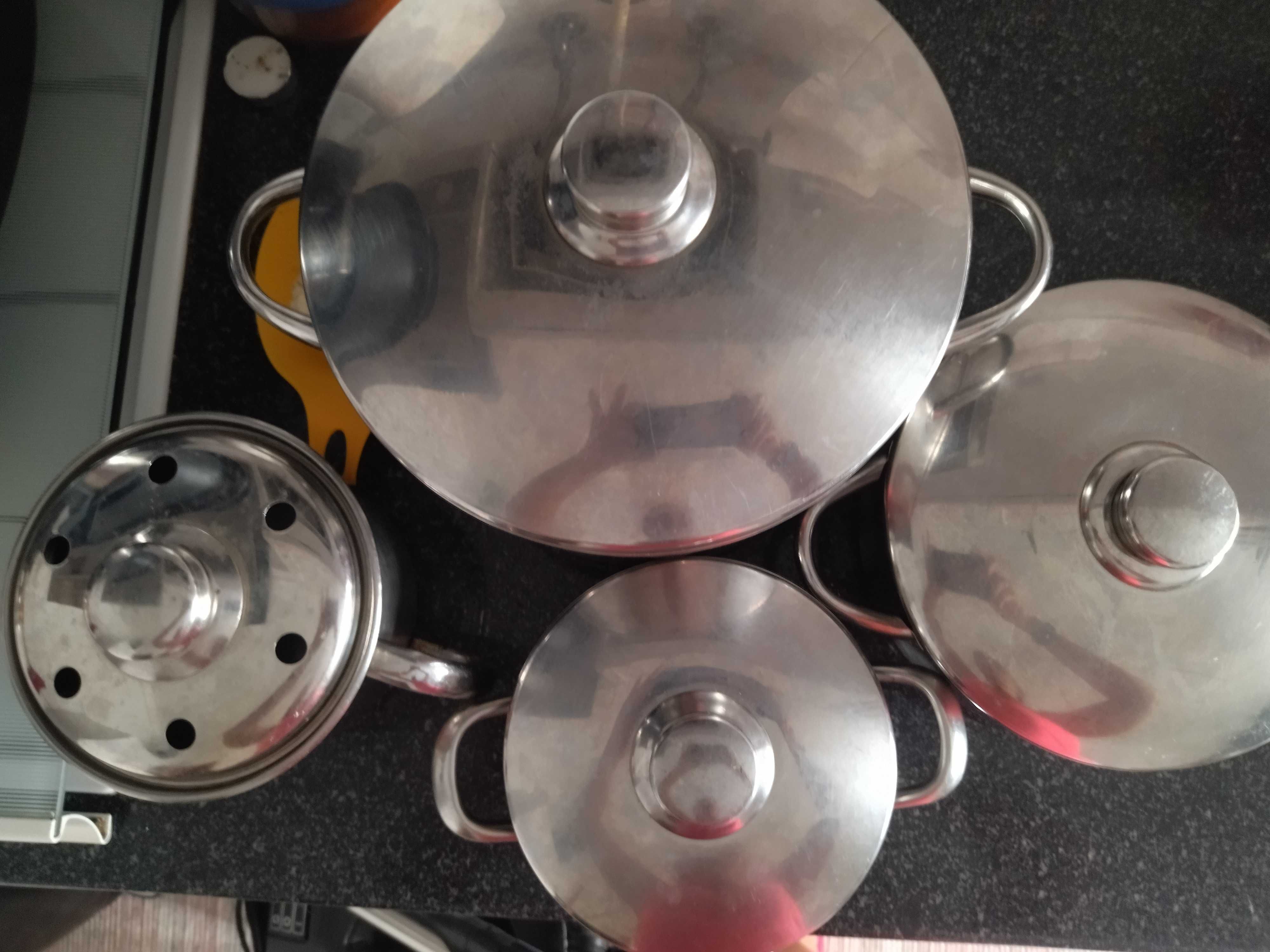 Trem cozinha com 4 peças