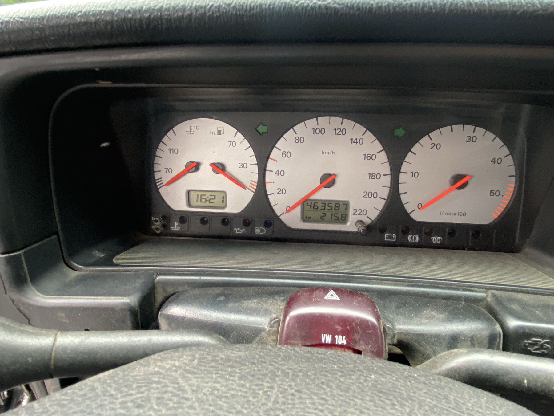 Passat b4 1.9 tdi седан Пассат б4