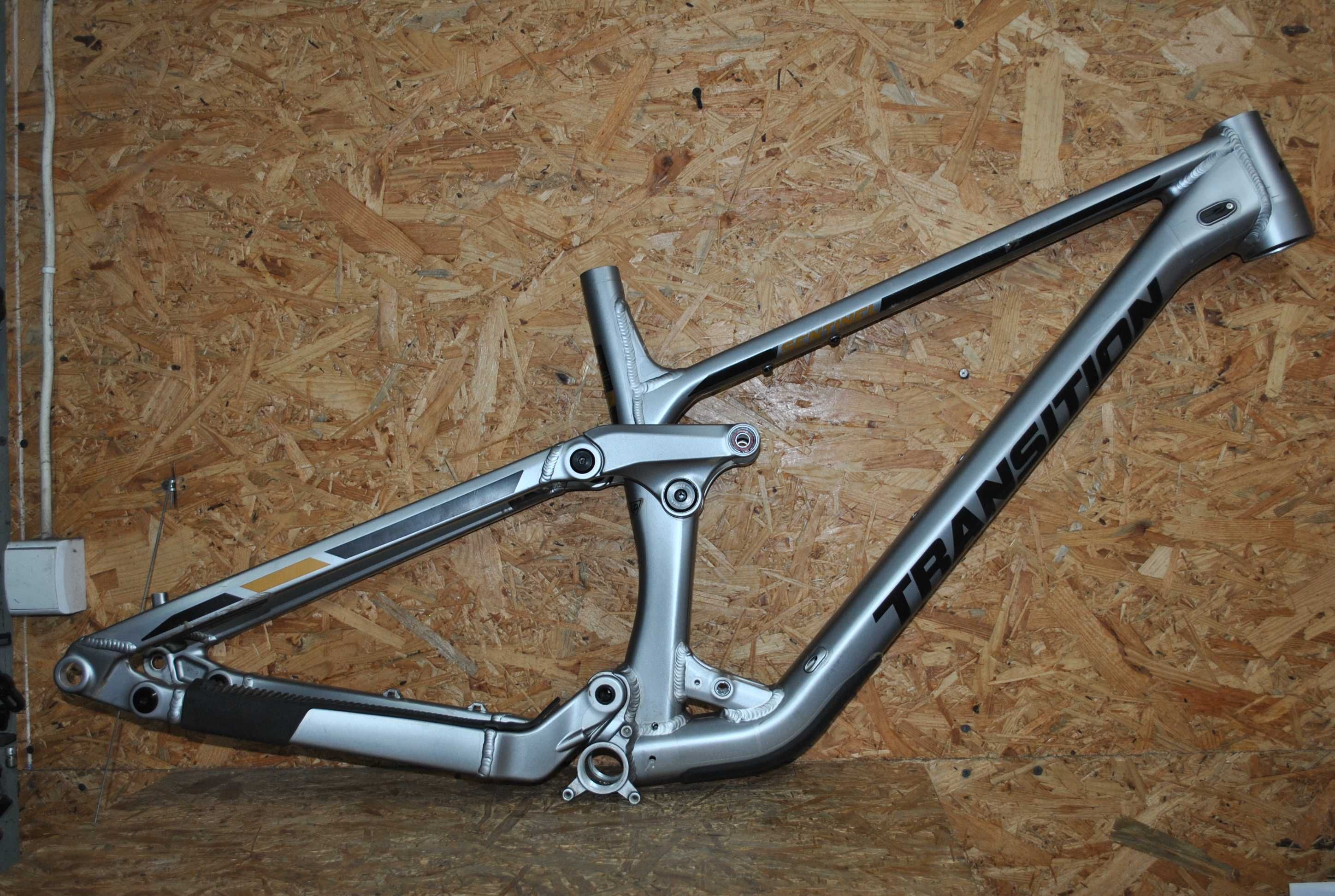 Rama Enduro 29 Transition Sentinel  full MTB rozmiar L