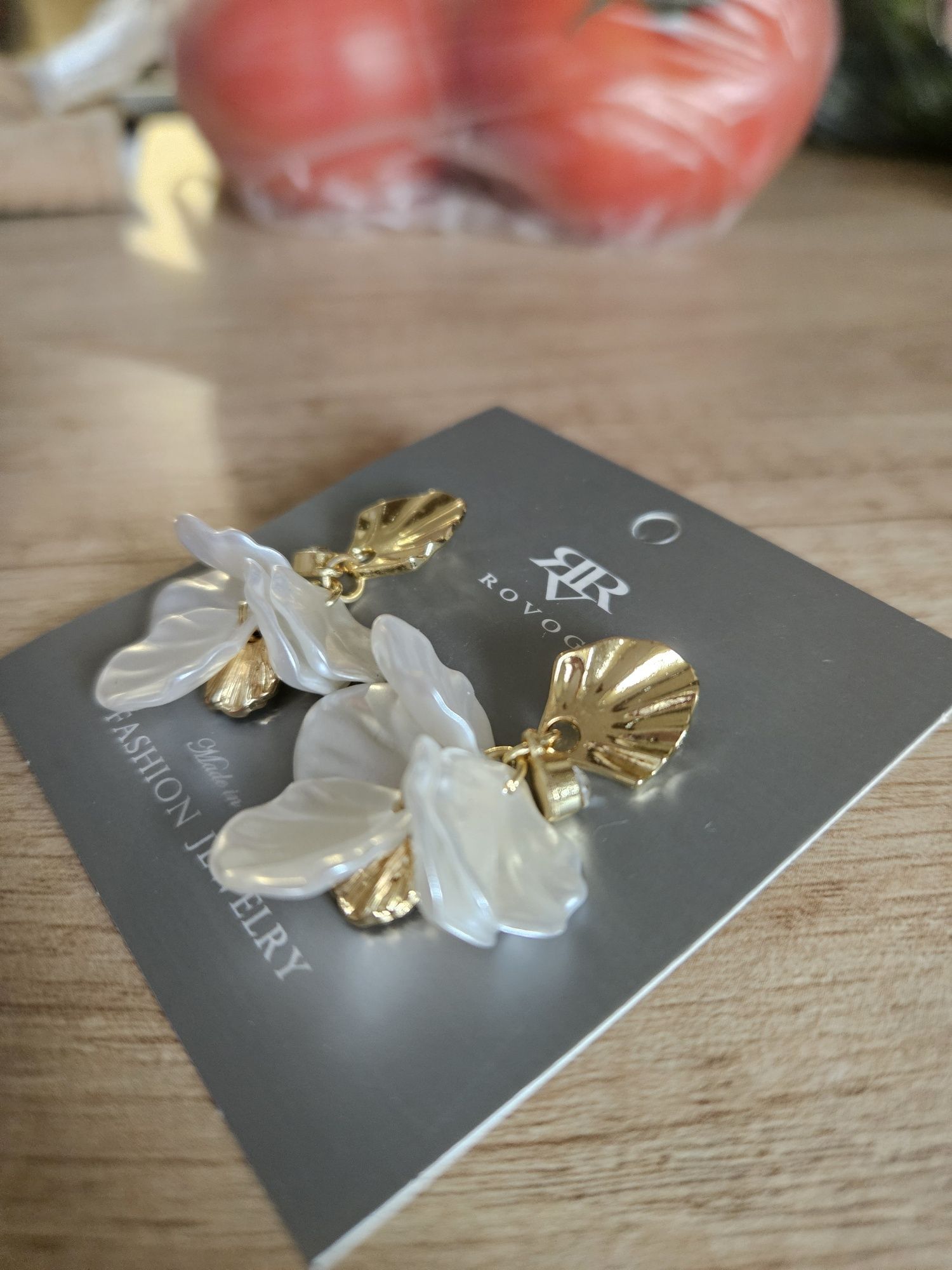 Kolczyki wiszące porcelanowe listki