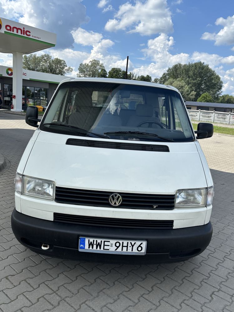 Bardzo ładny Volkswagen T4 - holenderka 6 osób - wzorowy stan