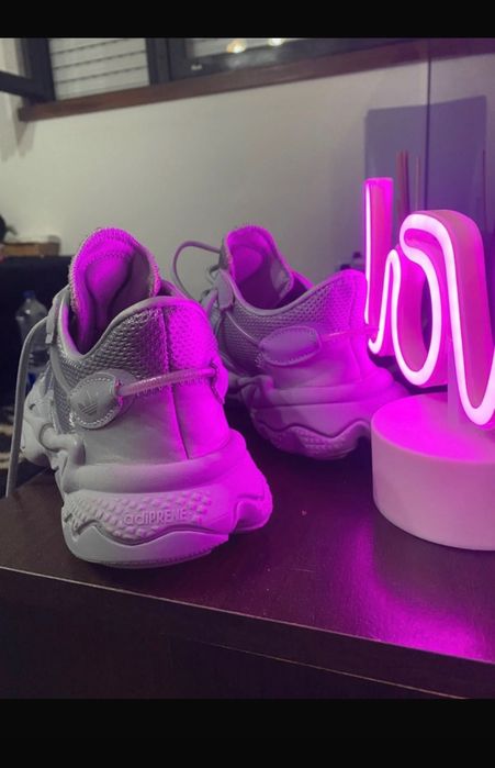Sapatilhas adidas ozwego