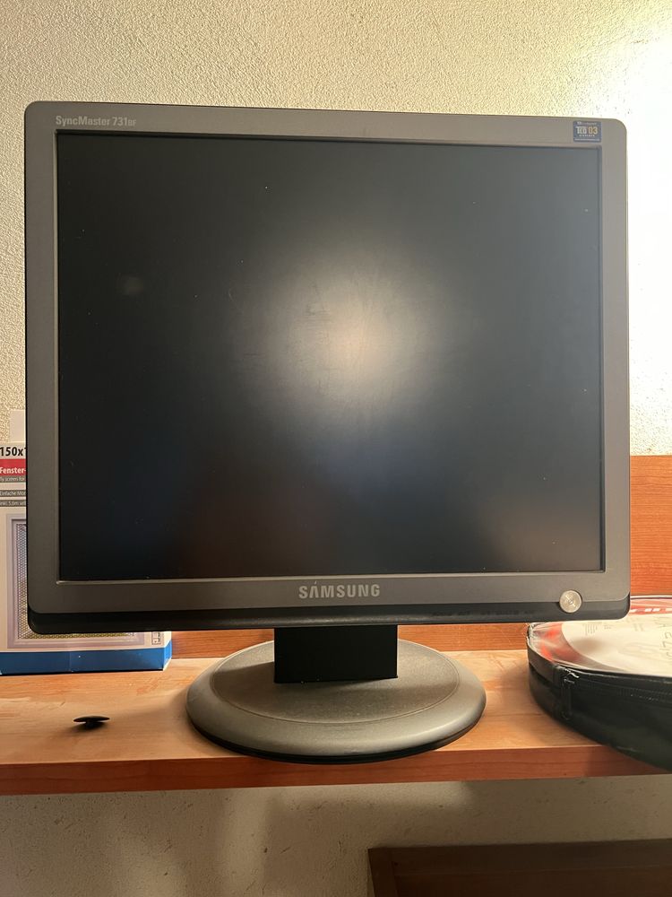 Monitor Samsung 731BF 17”