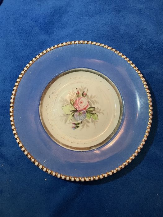 Тарелка И Е  Кузнецов на Волхове