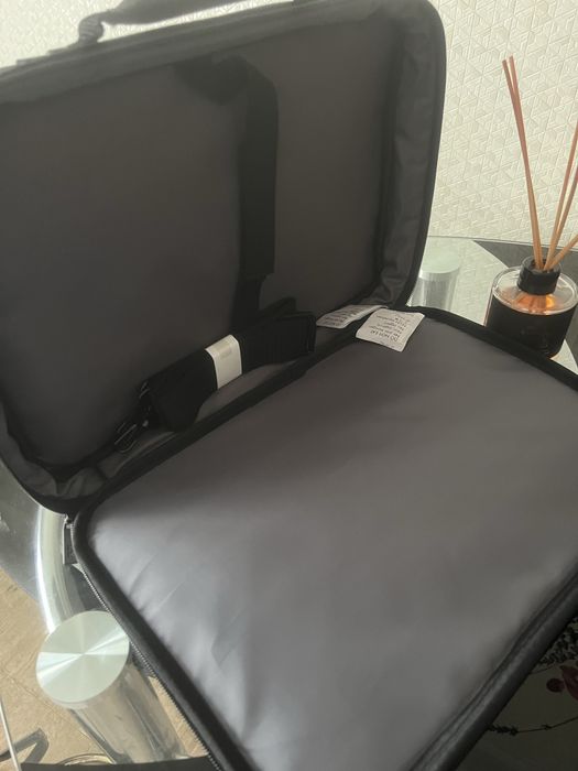 Чехол- сумка для ноутбука. Новая.