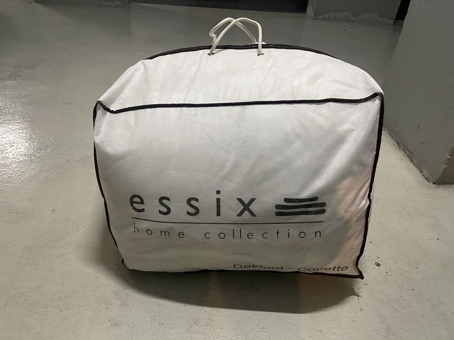 Edredao de cama de casal - Novo