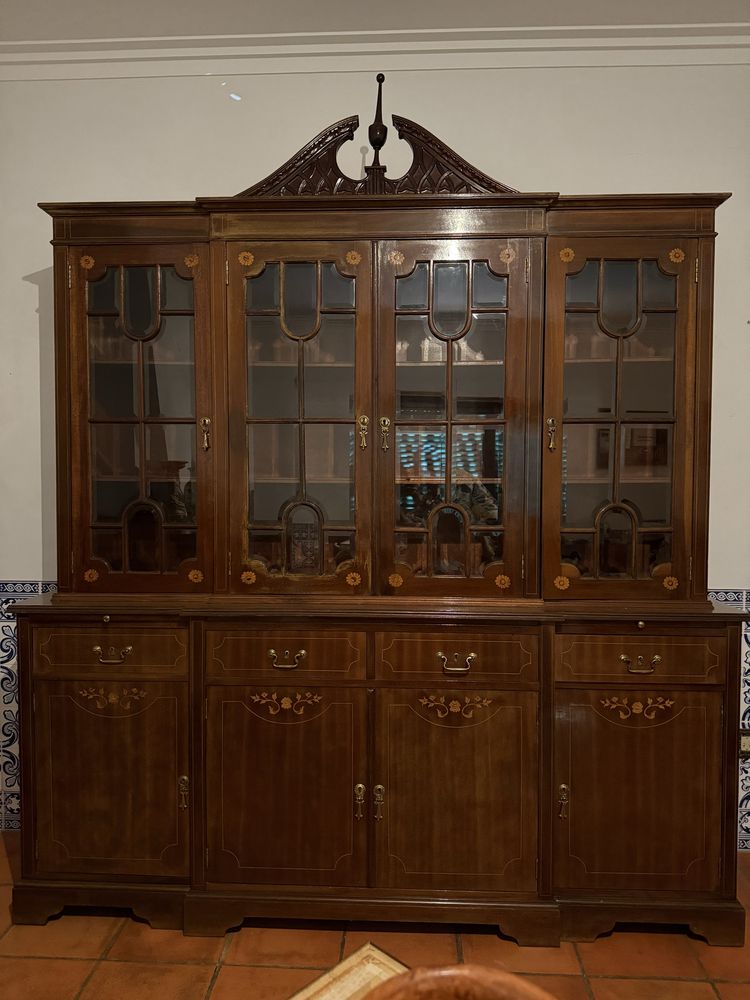 Móvel estilo D. Maria