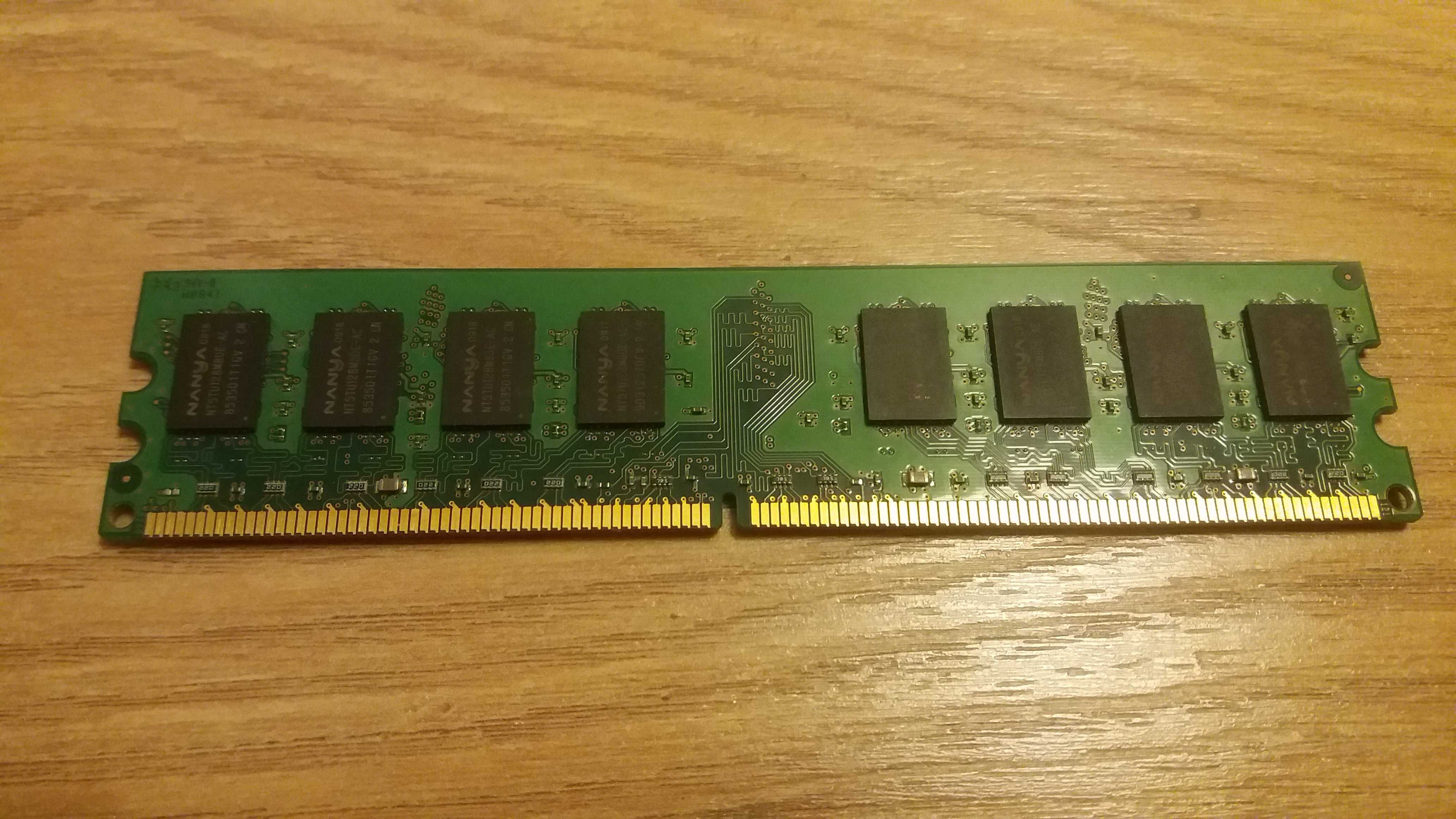 Комплект DDR2 /Samsung 2GB - 1шт, Kingston 2GB - 1 шт, Hynix 2Gb - 1шт