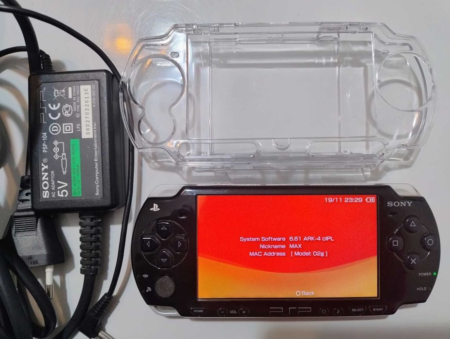 Sony PSP 2004 Przerobiona ARK-4 + Karta 64GB + ok 60 Gier + Emulatory