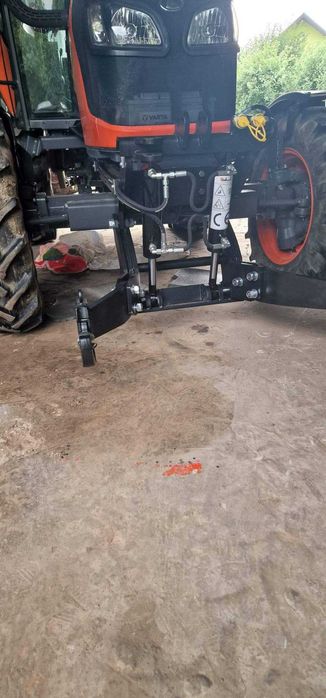 Tuz na przód ciągnika udźwig 2/3tony New Holand Zetor cały kraj