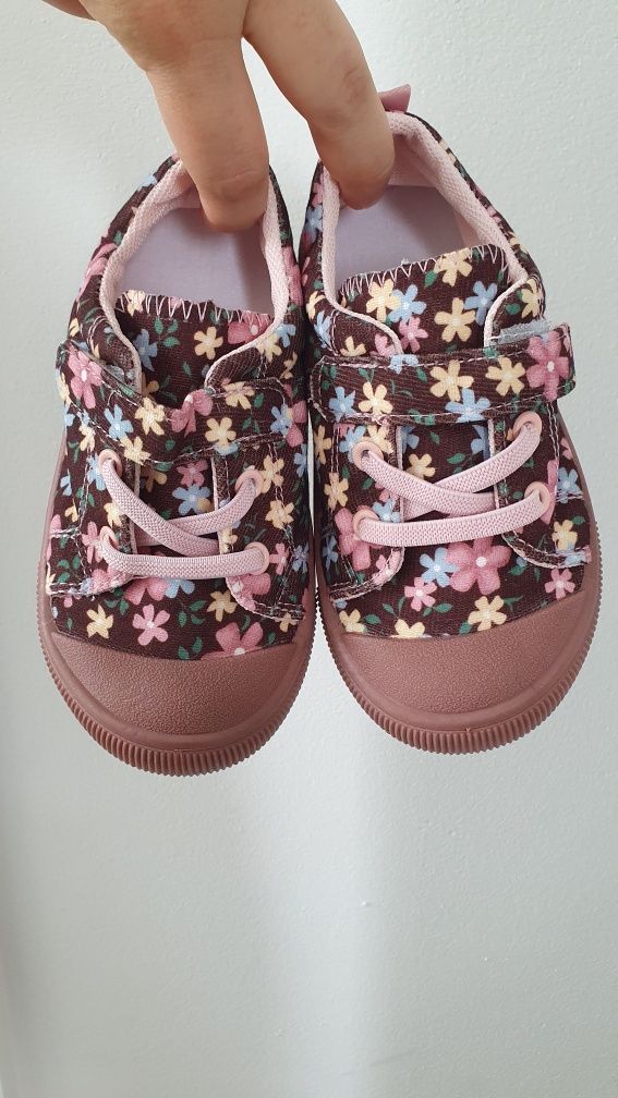 Kapcie trampki barefoot 26