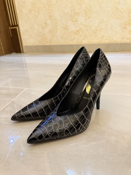 Patrizia Pepe, стильні гарні туфлі, зручні підбори