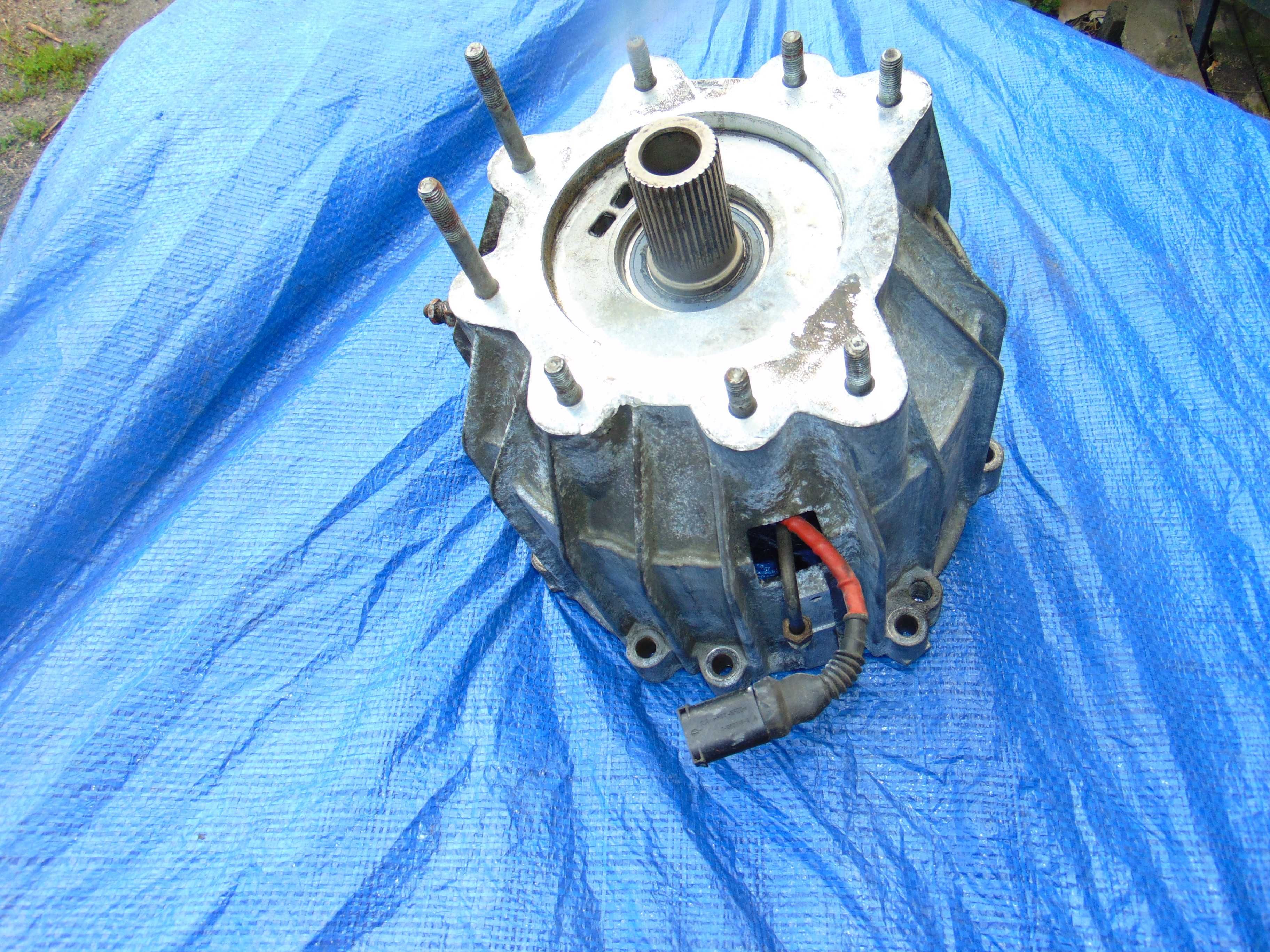 QUATTROPORTE V M139 4.2 V8 Obudowa Wysprzęglik Oryginał Opolskie F1