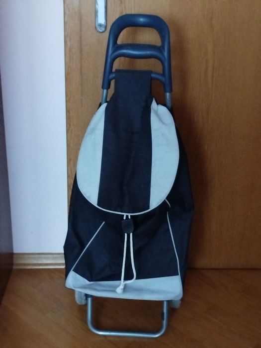 Wózek dla seniora na zakupy