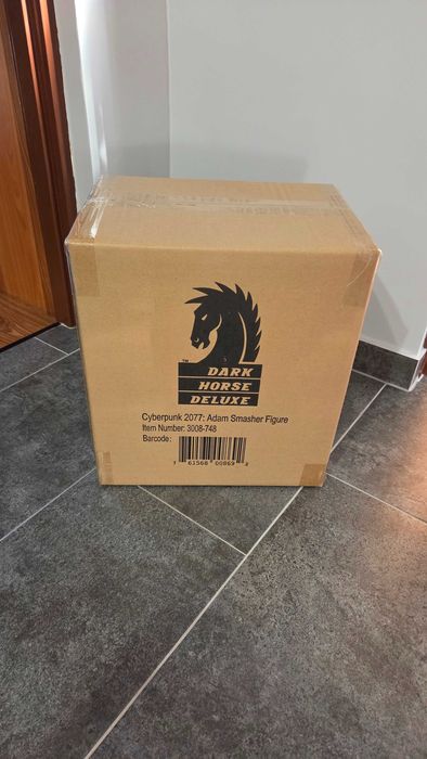 Figurka Adam Smasher z gry Cyberpunk 2077. Nowy. Unikat.