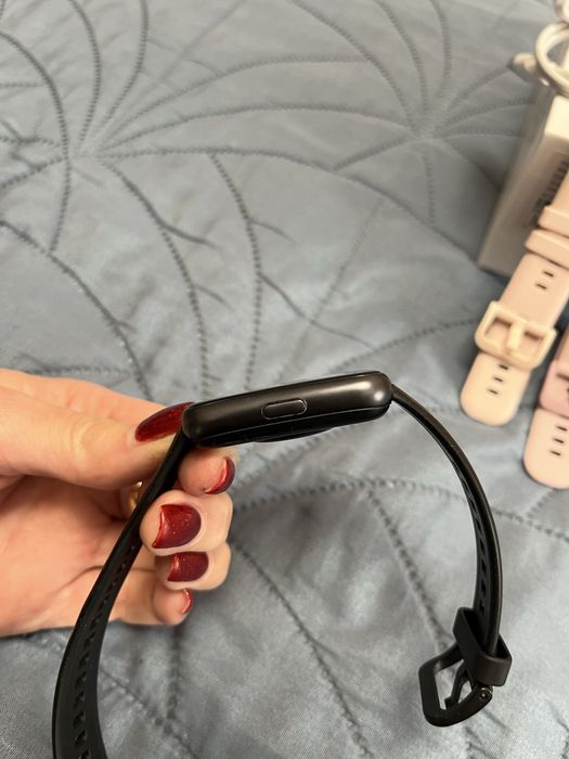 Смарт-годинник Huawei Watch Fit 2