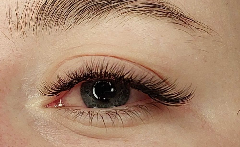 Нарощуваня вій, Ламінування! Корекція брів та Ламінування!)