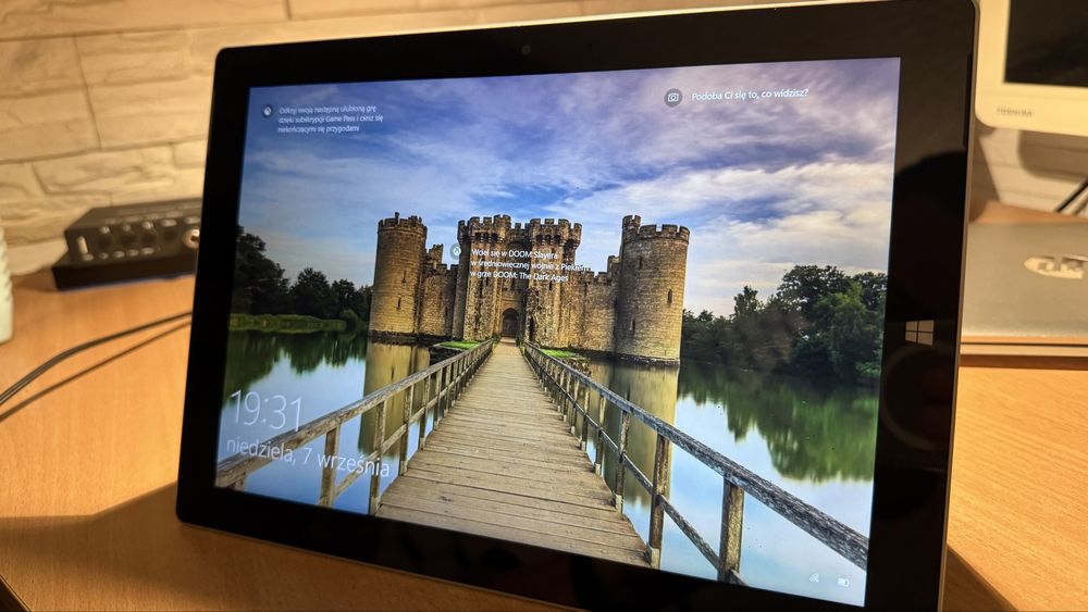Tabblet Microsoft Surface 3 2GB/64GB x7-Z8700