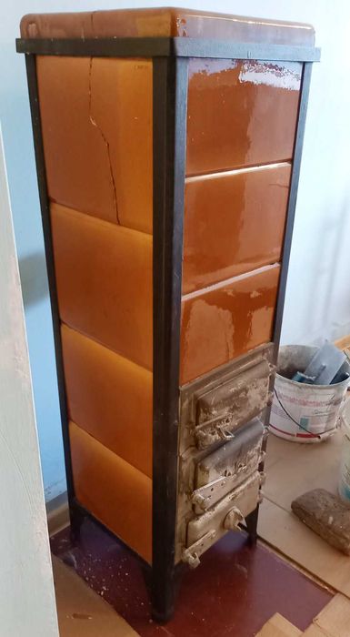 Piec kaflowy wolnostojący koza szamotowy antyk sprawny