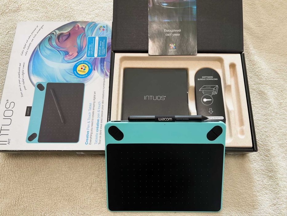 Графічний планшет Wacom Intuos Art Blue CTH-490 у відмінному стані