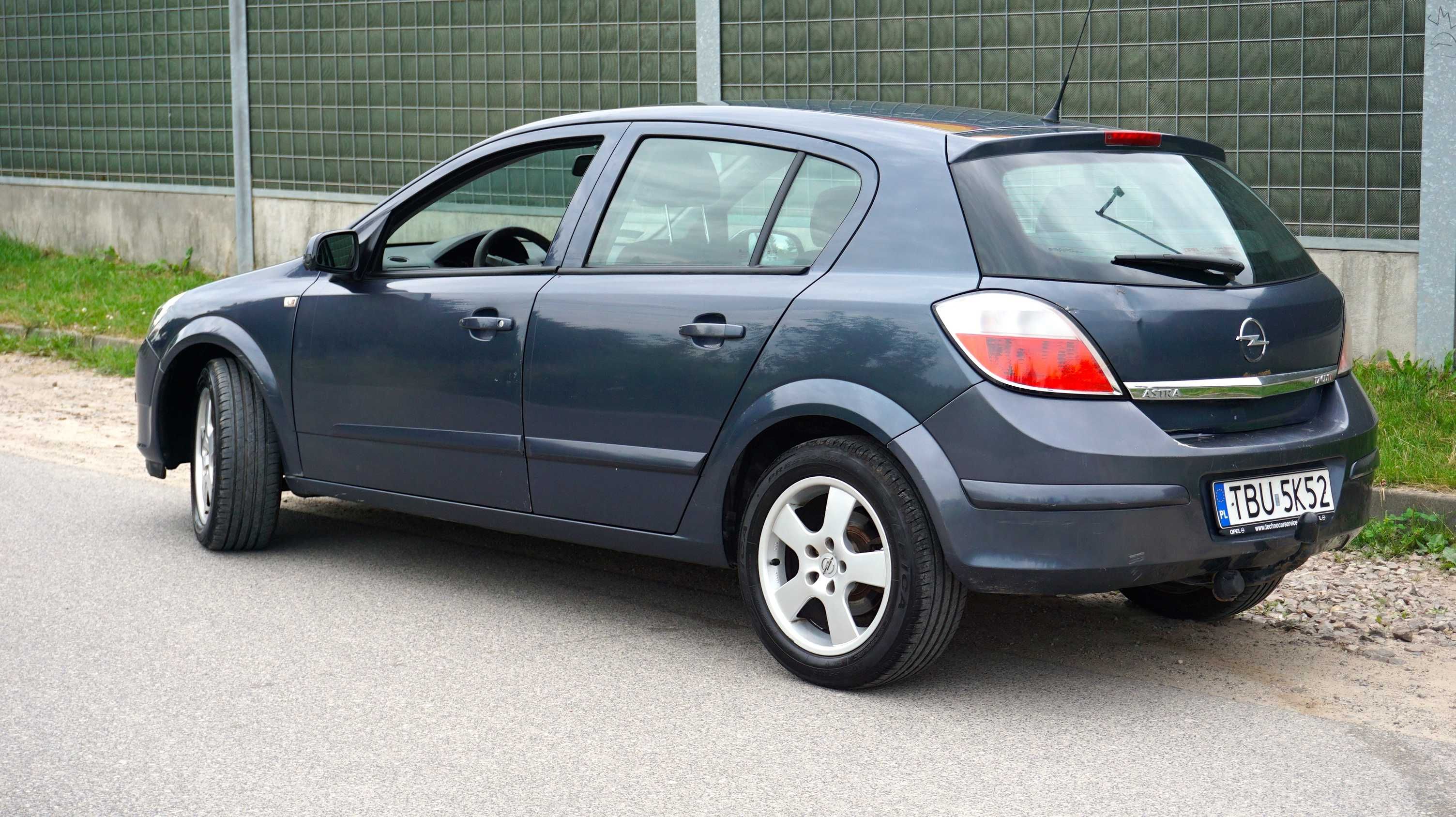 Opel Astra 1.7 diesel Ważne opłaty ** 2xkoła