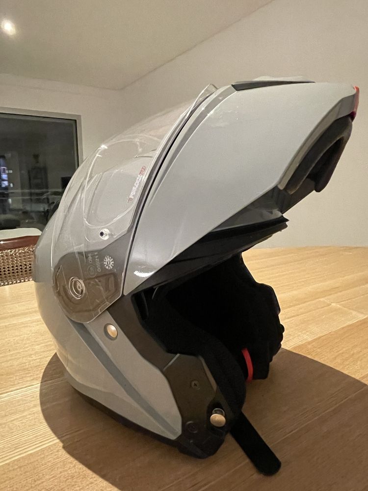 Capacete HJC i90 Modular Tamanho M Ano 2023