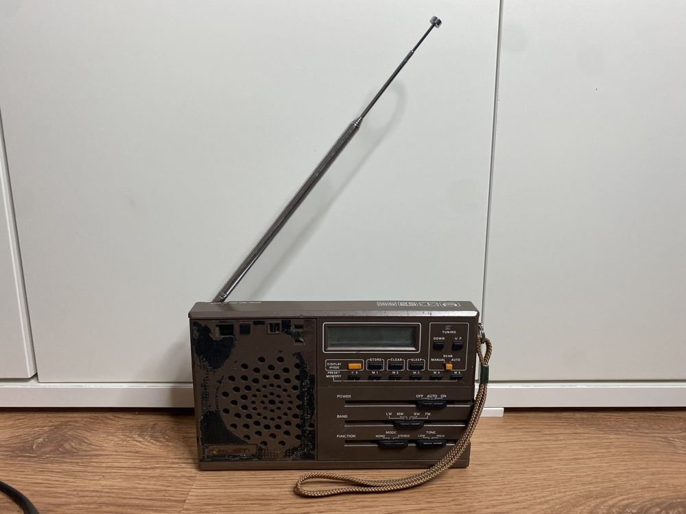 Radio vintage old school watson 281