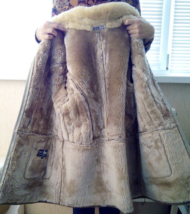 Дубленка женская тёплая ОЧЕНЬ ДЁШЕВО!