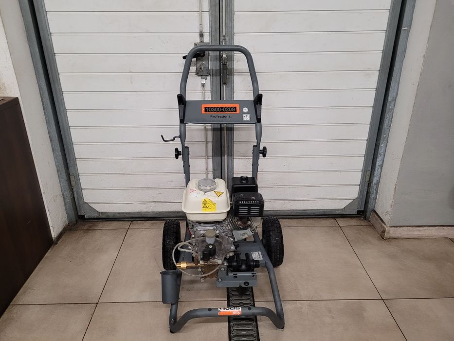 Spalinowa Myjka Ciśnieniowa Karcher HD 7/15 G * Silnik Honda *2021 rok