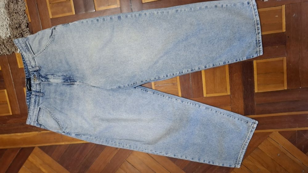 Продам джинси House