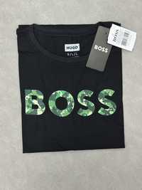 T-Shirt BOSS tamanho L