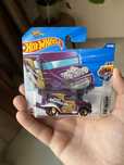 Модель hot wheels TH