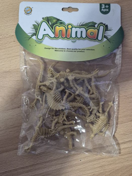 Zwierzęta Dinozaury Figurki Realistyczne 12 Sztuk