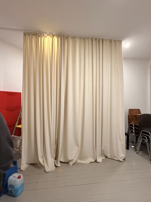 Zasłony szyte na miarę kremowe i zielone